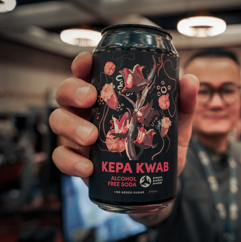 Chef chefvincentlim holding a can of Kepa Kwab - Beautiful water.